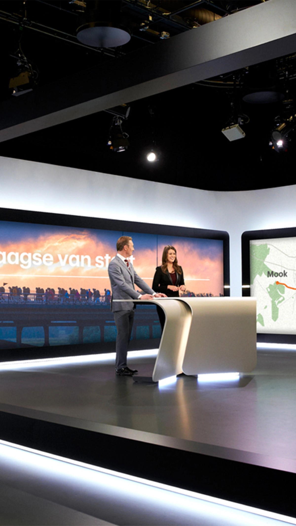 RTL Nieuws - 5 (portrait)