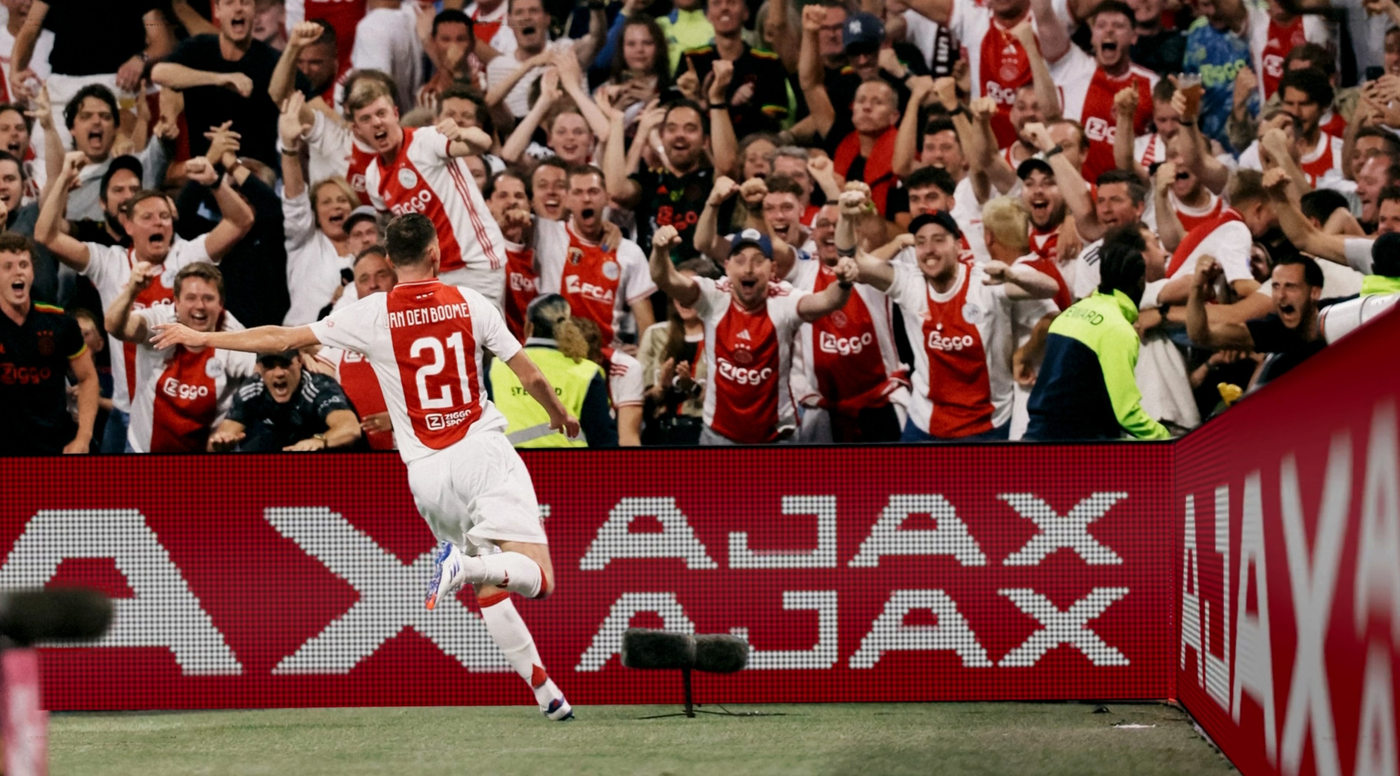 AFC AJAX - 4