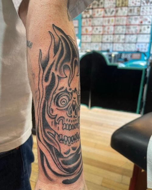 Leo work