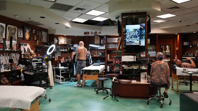 Diamond Head Tower, Waikiki interior