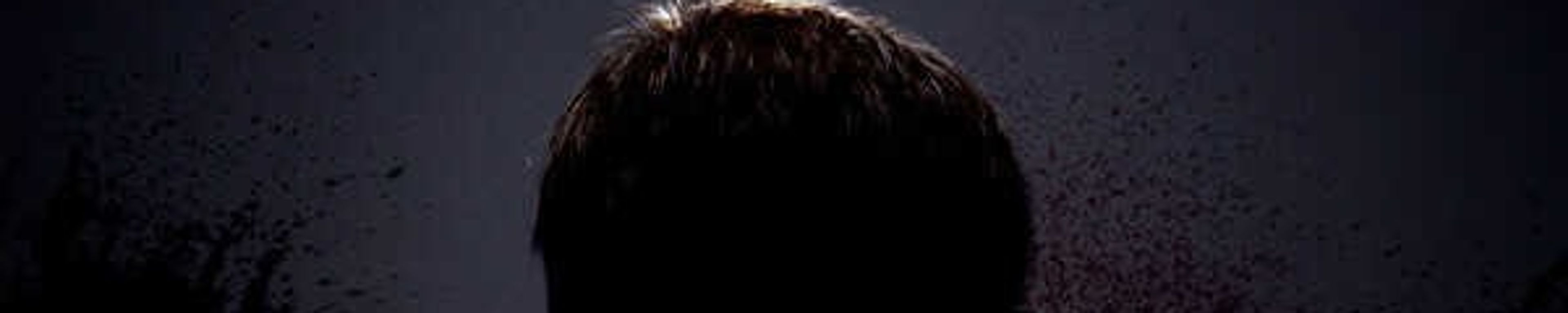 مراجعة She's Leaving