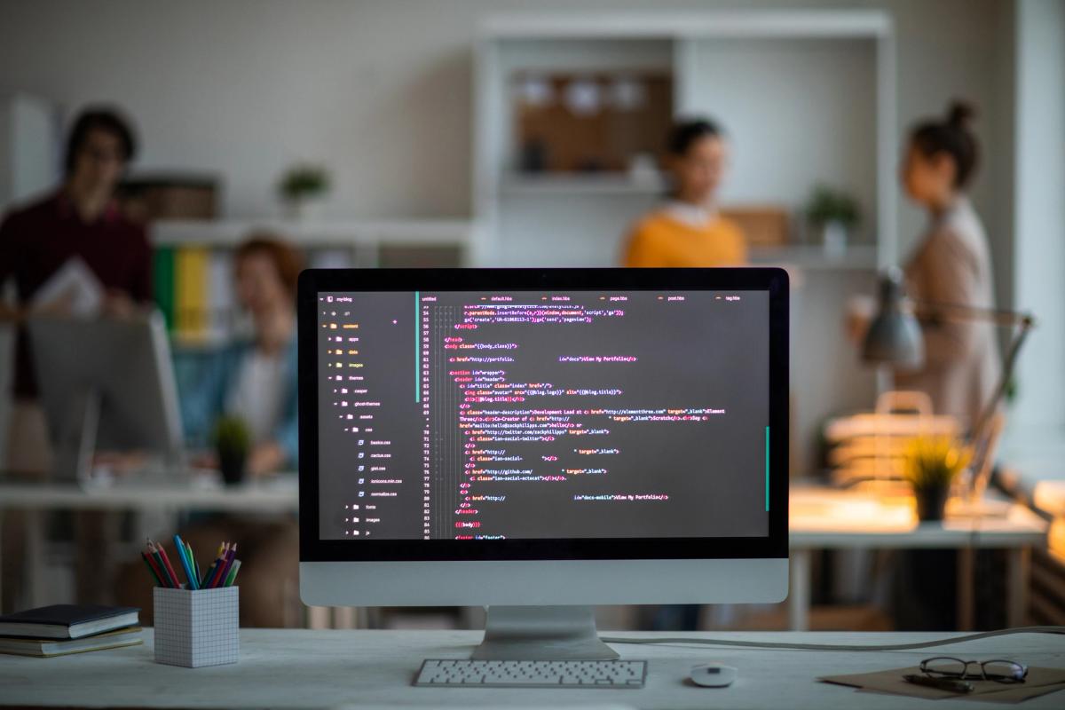 Finding Your Tech Match: How to Choose the Right Software Outsourcing Company