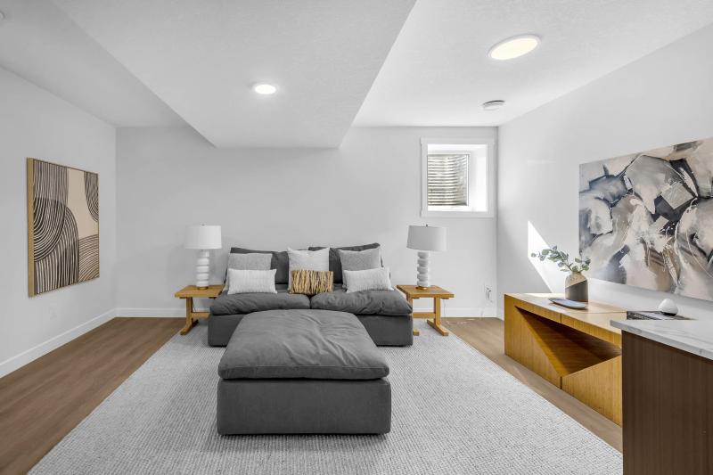 Clover Townhomes property image 19