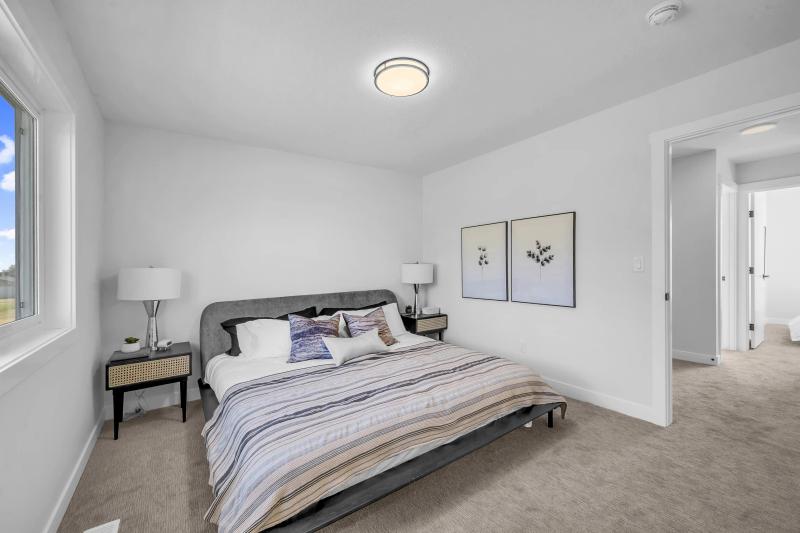 Clover Townhomes property image 18