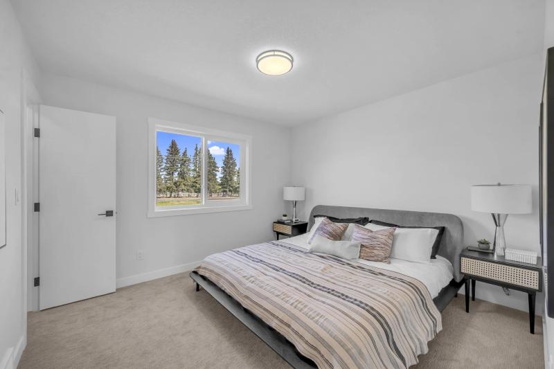 Clover Townhomes property image 28