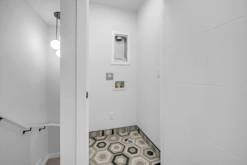 Clover Townhomes property image 59