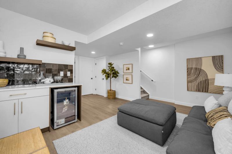 Clover Townhomes property image 20