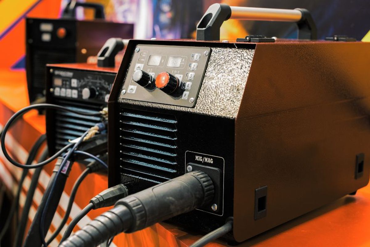 Sự khác biệt giữa cáp hàn và cáp điện thông thường