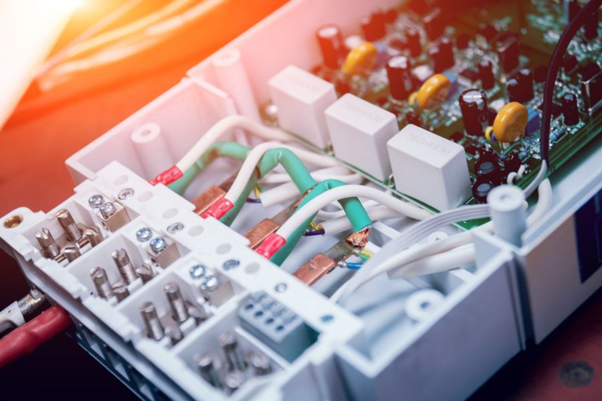 Cáp điện không được trở thành “ngòi nổ”