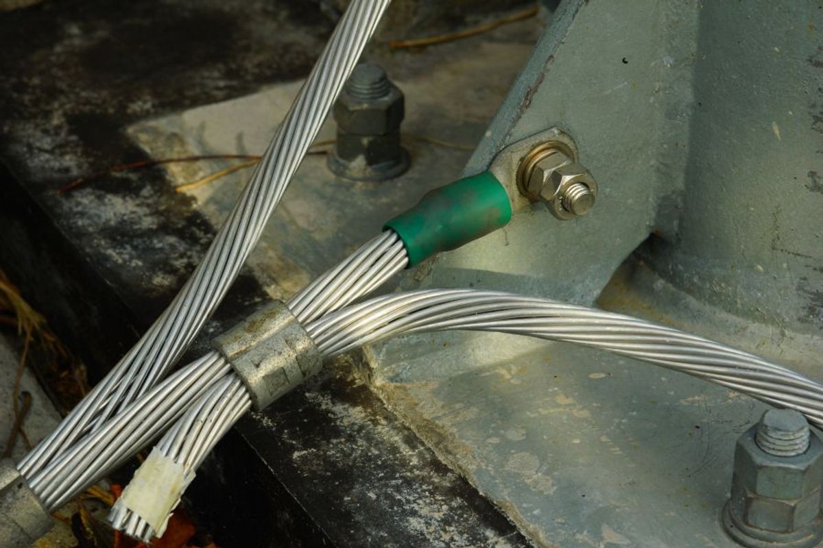 Tìm hiểu về nối đất (tiếp địa)