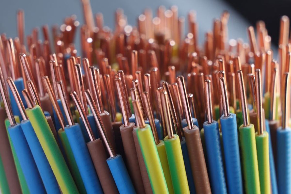 Các loại vật liệu dẫn điện phổ biến hiện nay