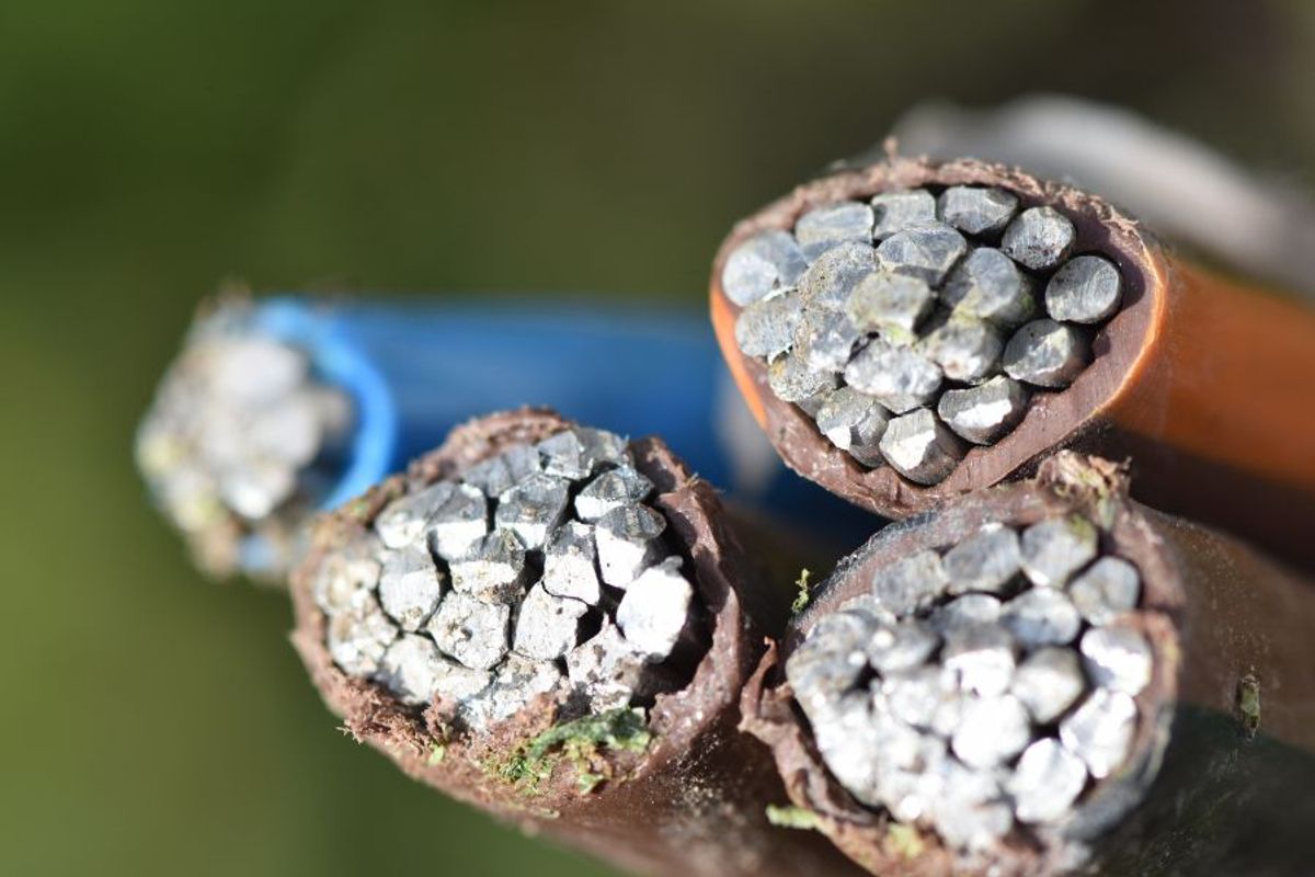 Dây điện nhôm là gì? Đặc điểm và lợi ích