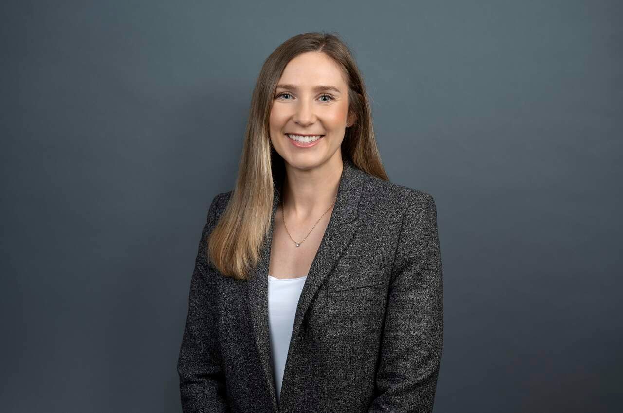 Headshot of Kristi Cox