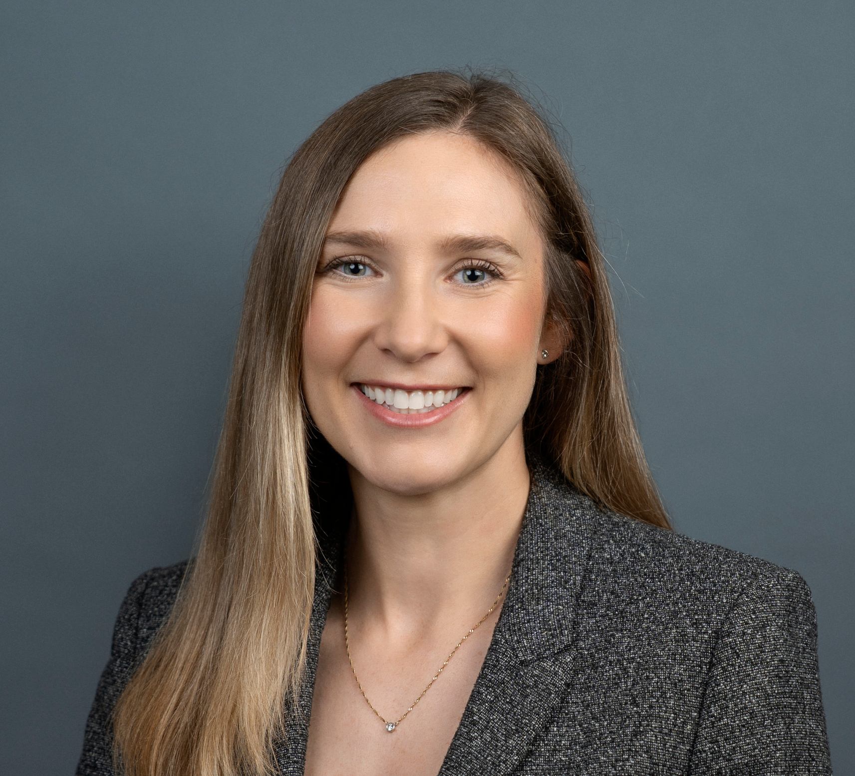Headshot of Kristi Cox