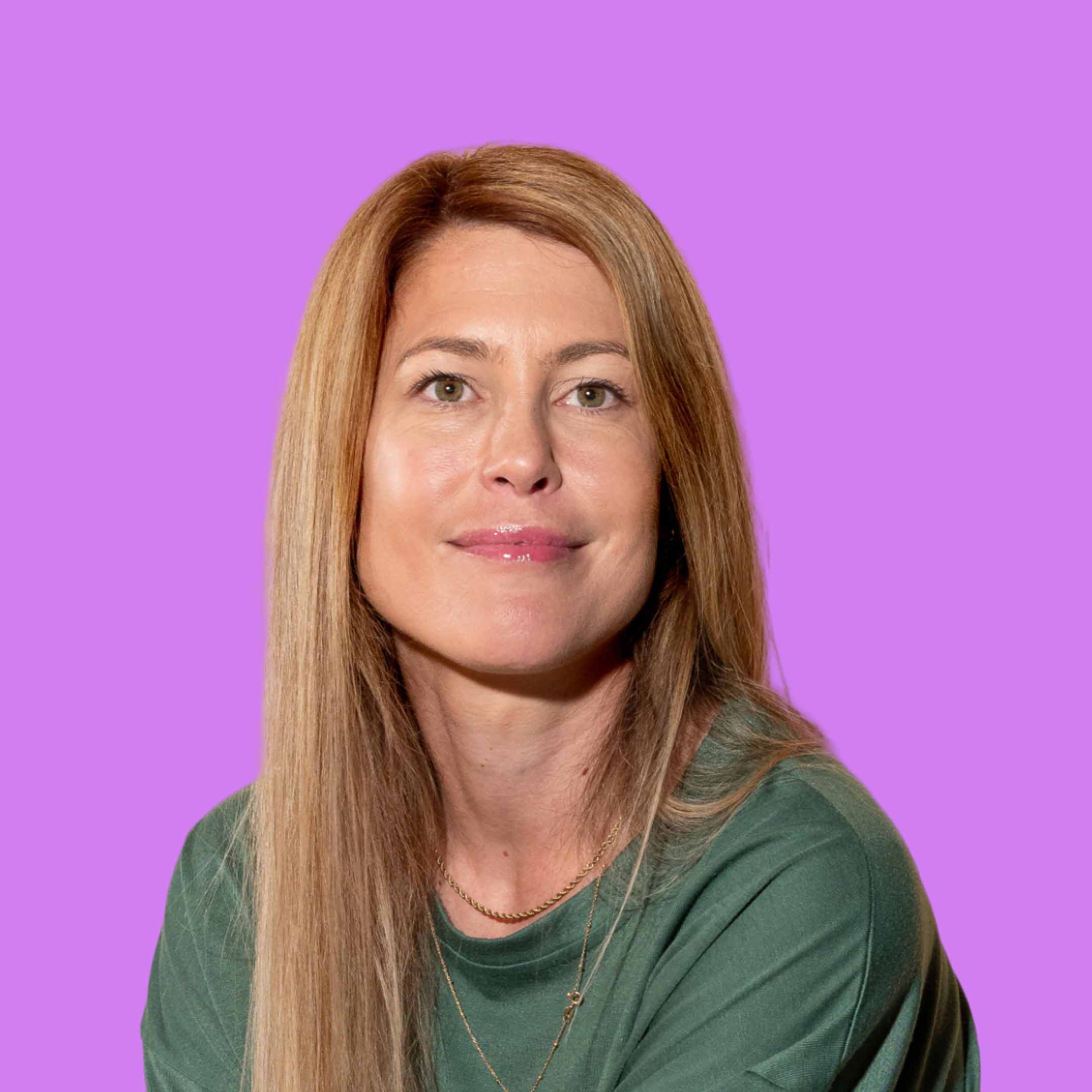 Laura is social media en content manager bij Energiek en zorgt ervoor dat klanten altijd heldere informatie en praktische tips krijgen.