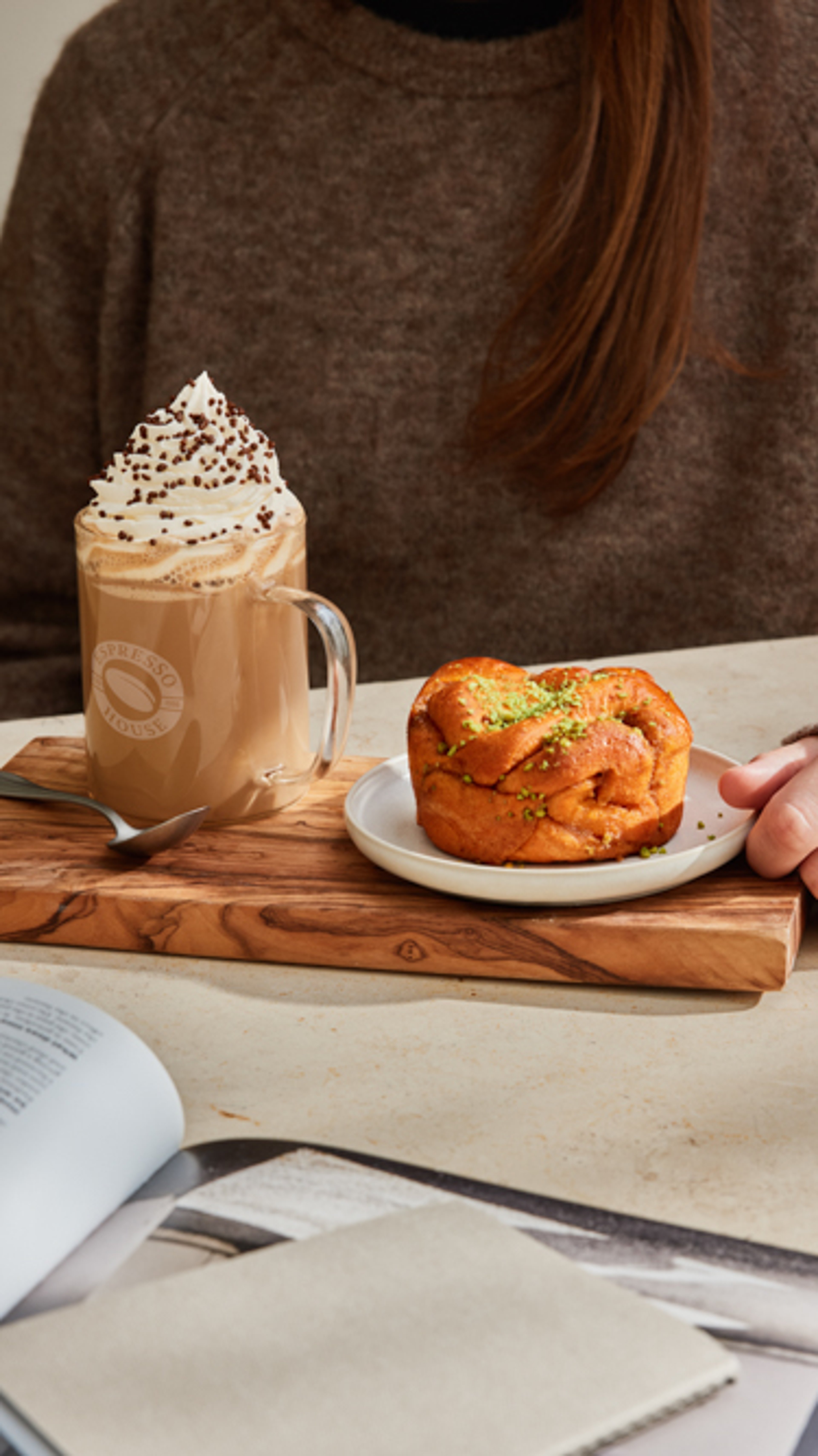 Pumpkin Latte und Pumpkin Bun bilden zusammen die perfekte Fika im Herbst