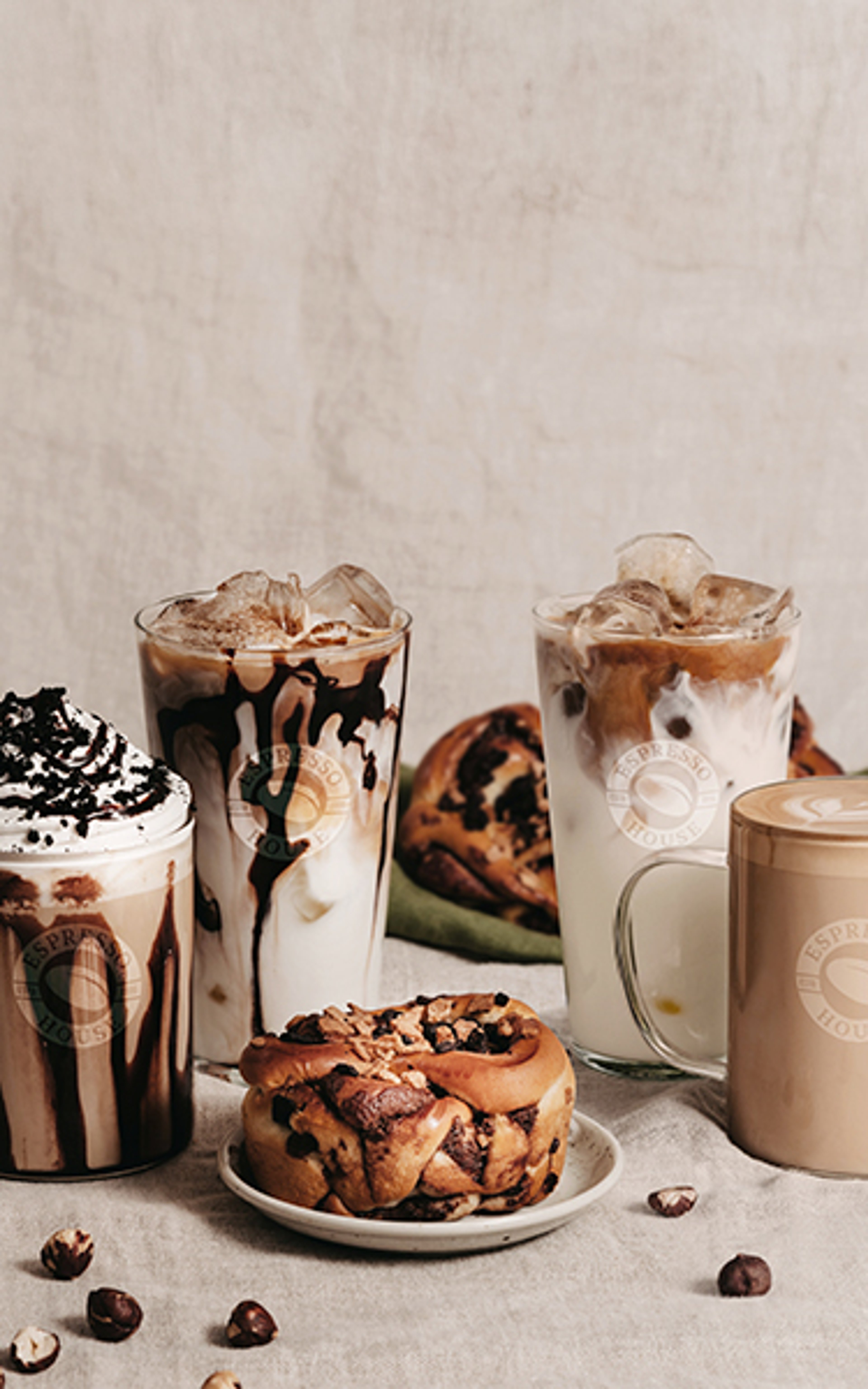 Trio in Hazelnut at Espresso House 