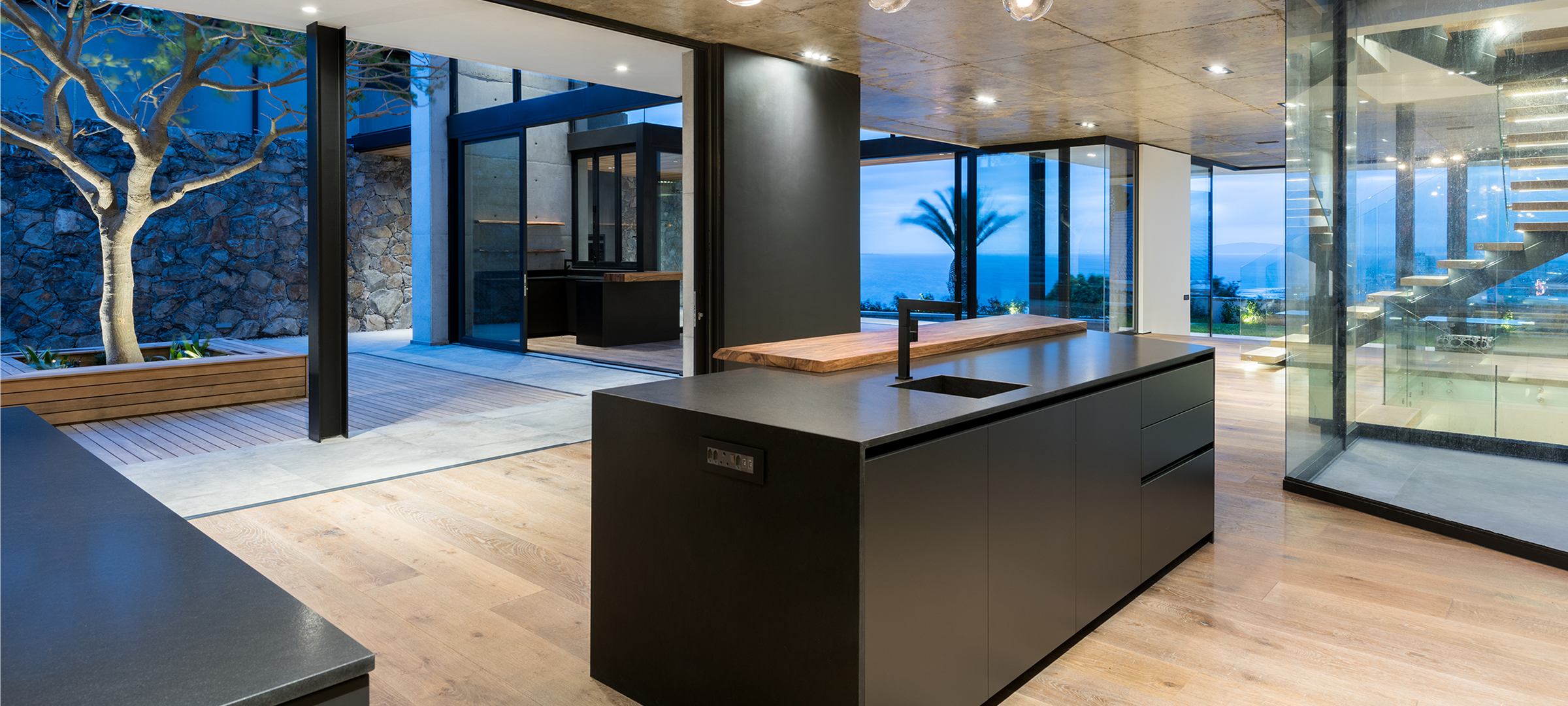 Elevated Contemporary Living in Cape Town