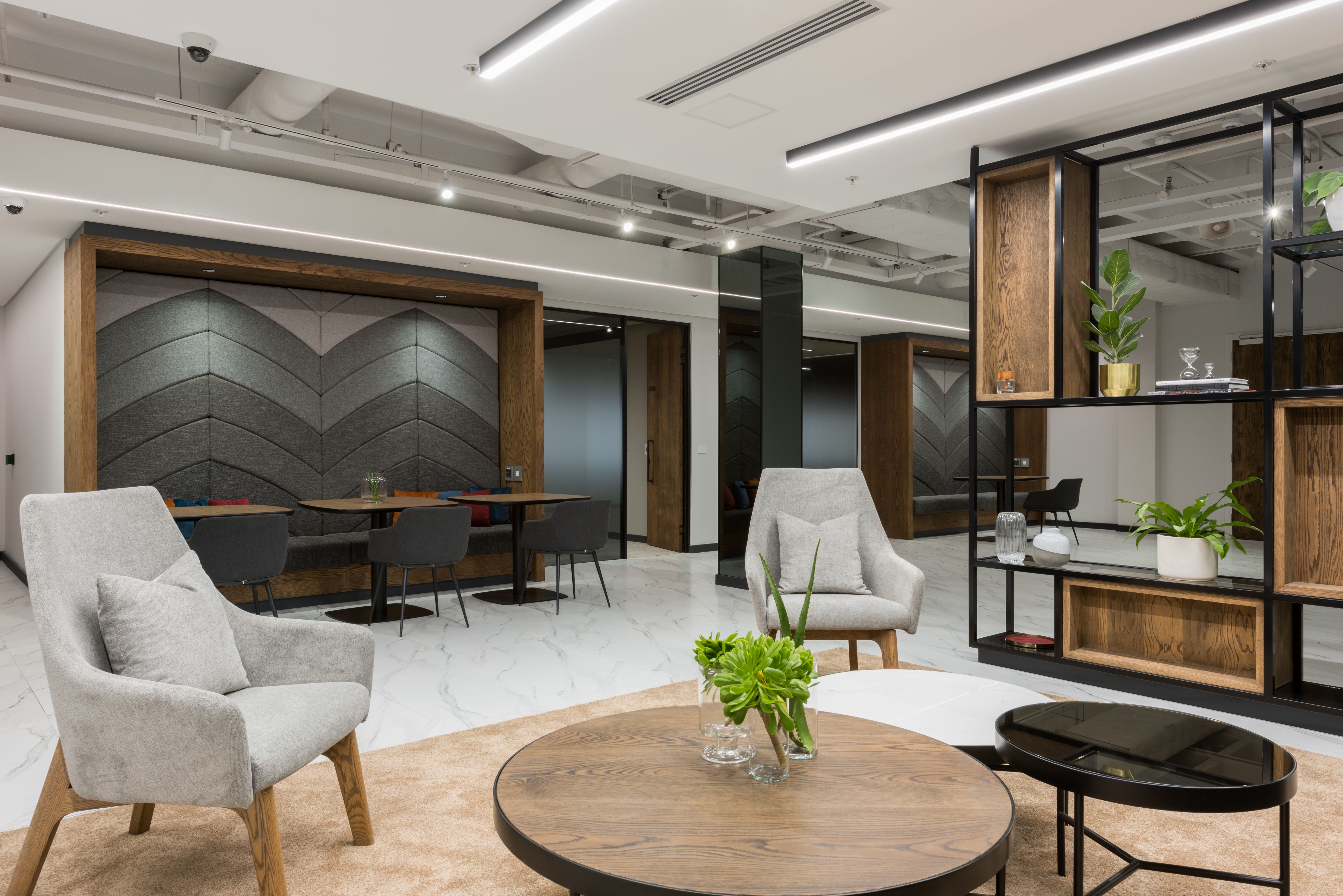 Old Mutual Wealth - Image 4