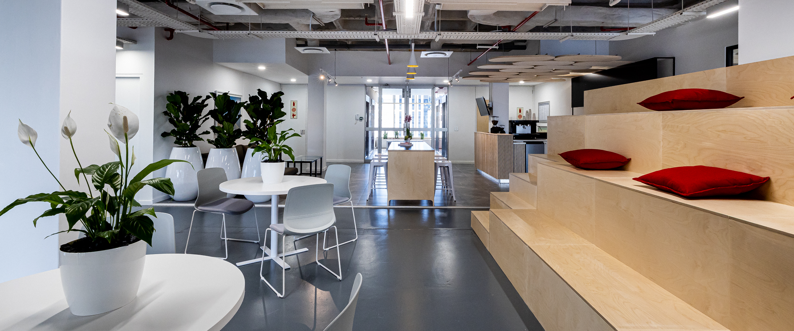 How Inhouse Design Studio Redefined the Corporate Landscape with 10x’s Cape Town Office