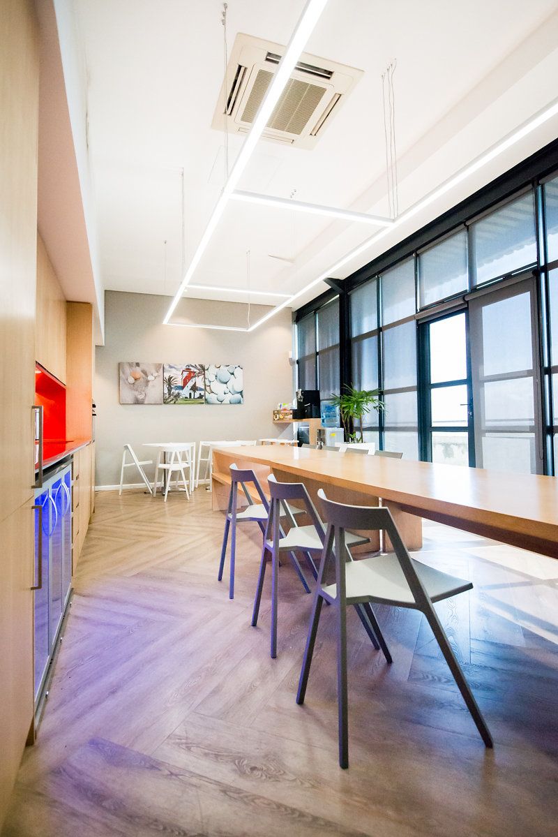 Insurance Company - Image 10