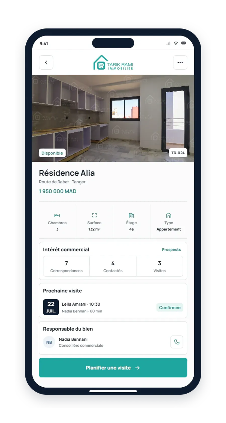 Mobile property record for Tarik Rami Immobilier showing specifications, commercial interest, responsible adviser, and the next planned visit.