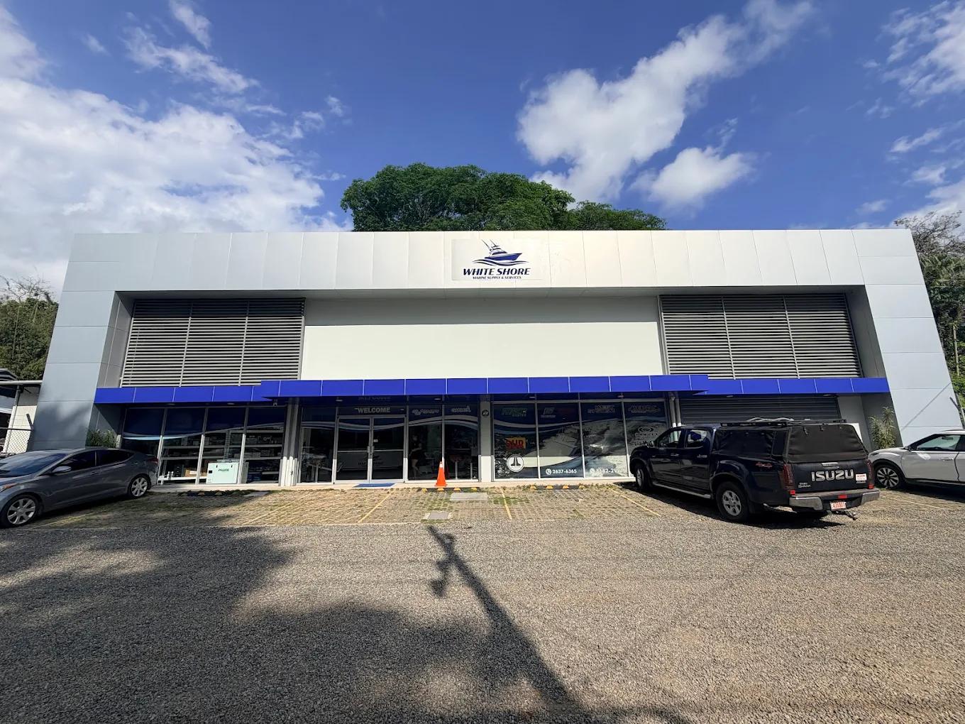 Marine supply store exterior in Herradura