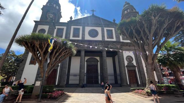 Plaza of Our Lady of Remedies