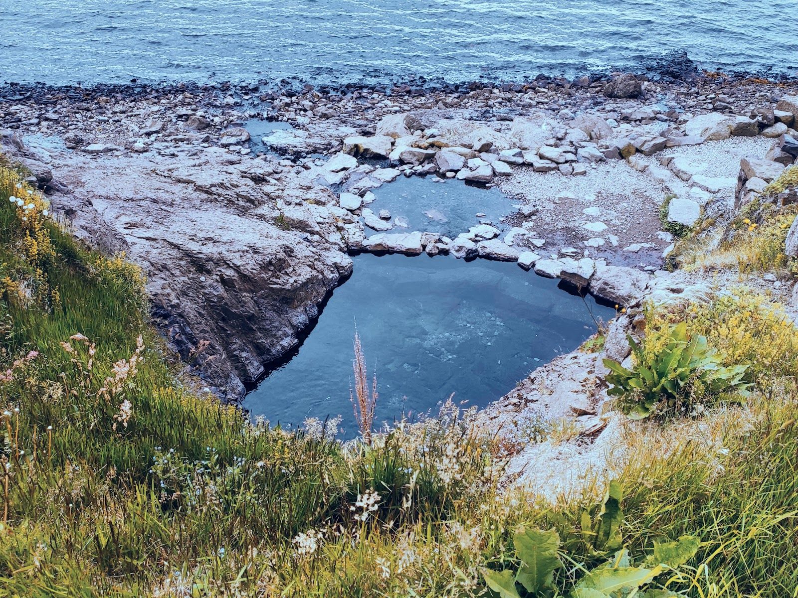Hellulaug Hot Spring