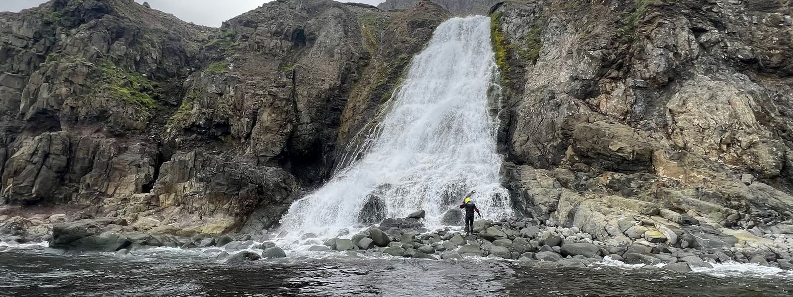 Fossdalsfoss Waterfall