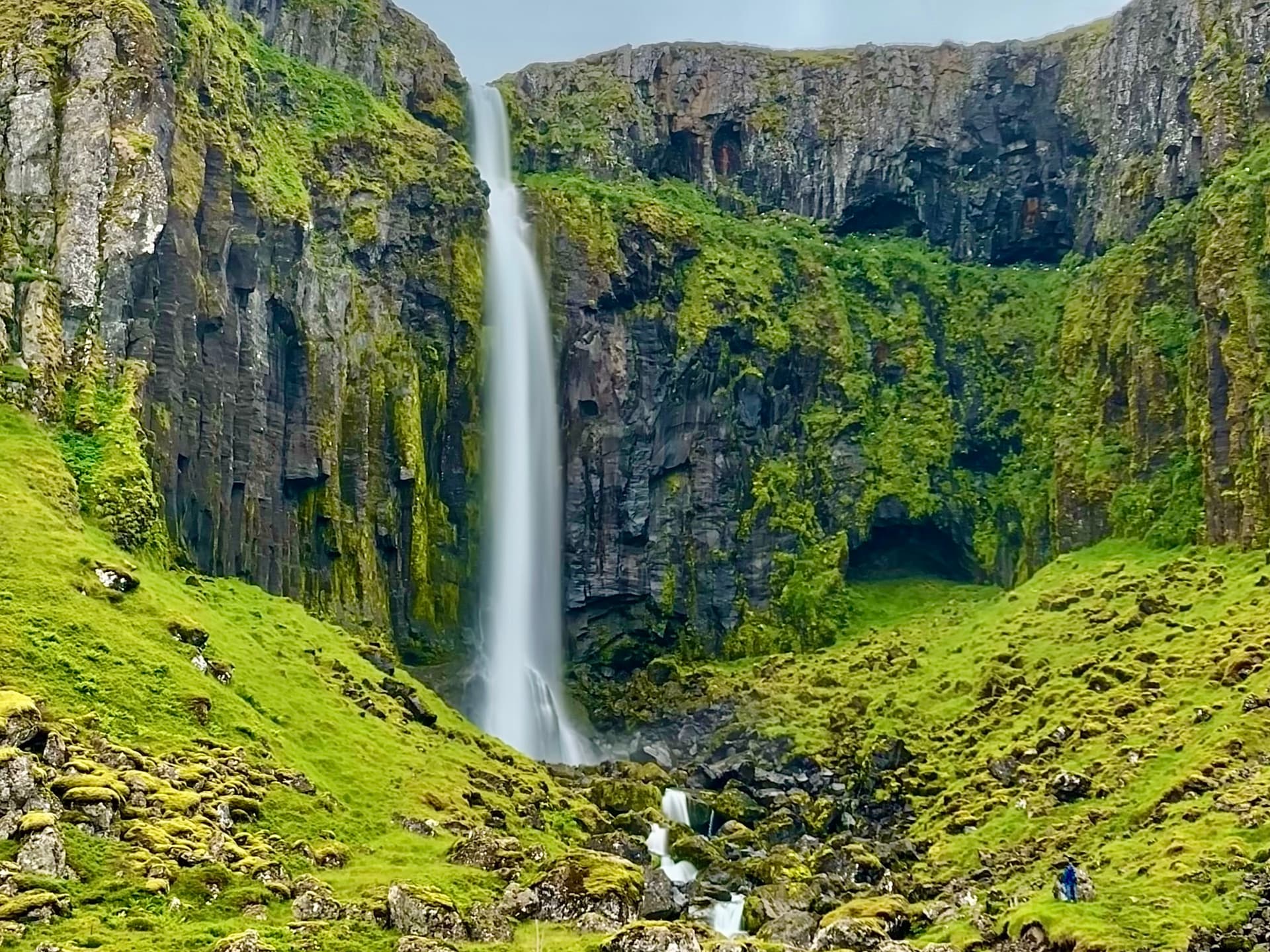 Водоспад Грундафосс