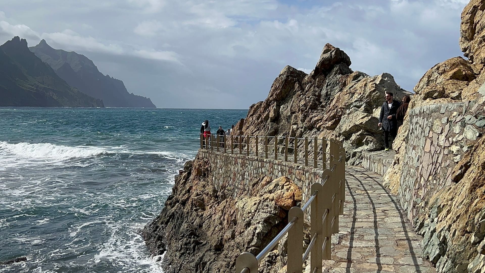 Пляж Роке-де-лас-Бодегас