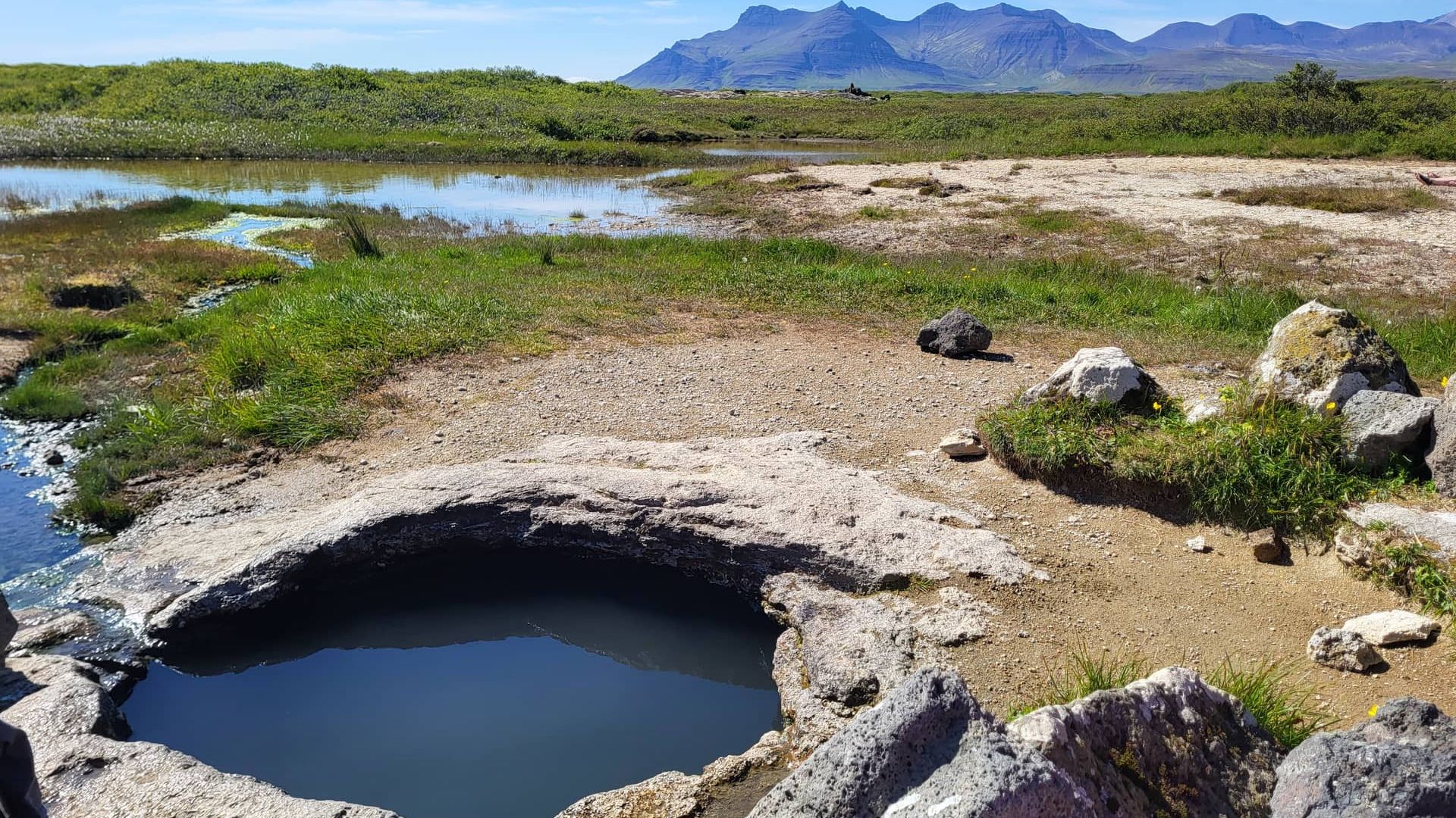 Термальные источники Ландброталёйг