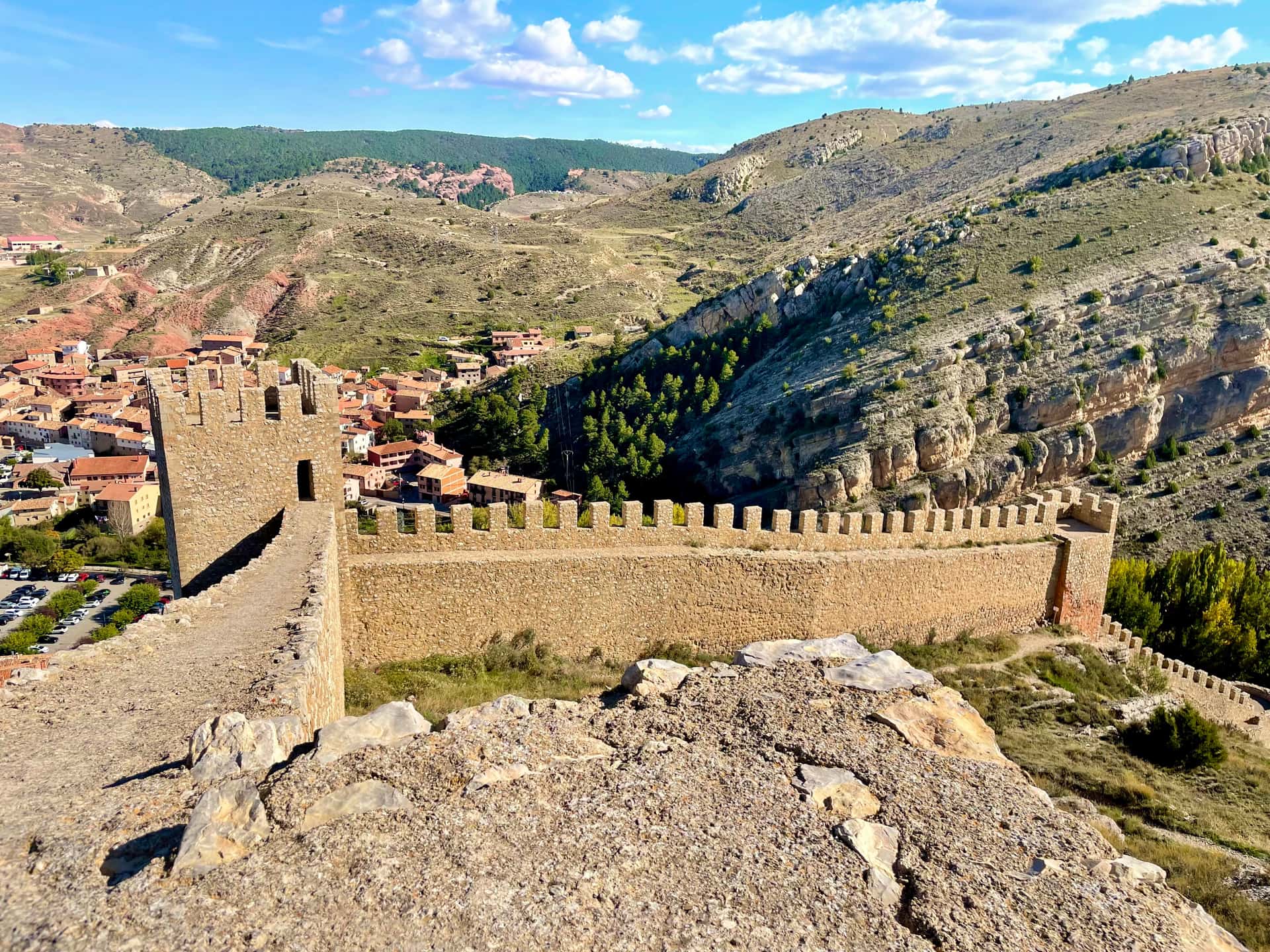 Міські мури Альбаррасіна