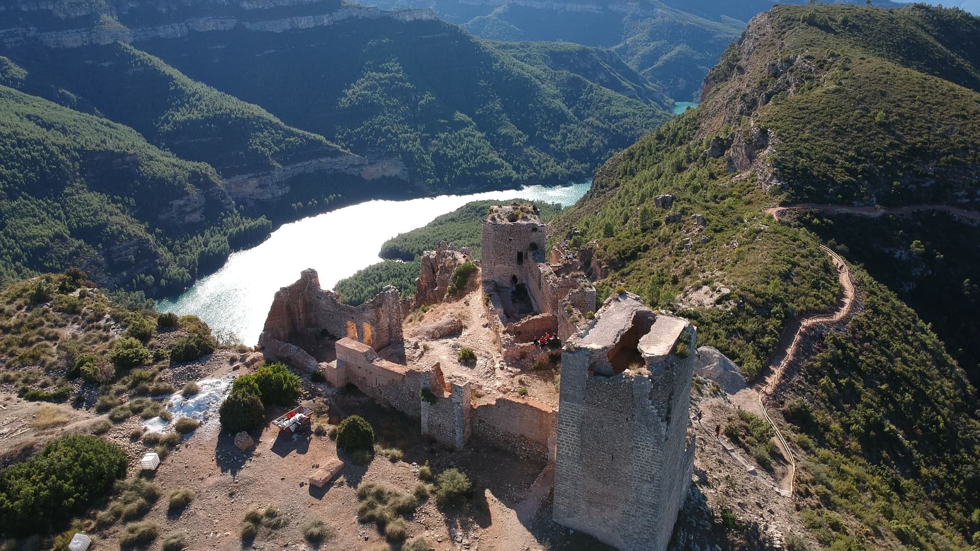 Замок Чирель