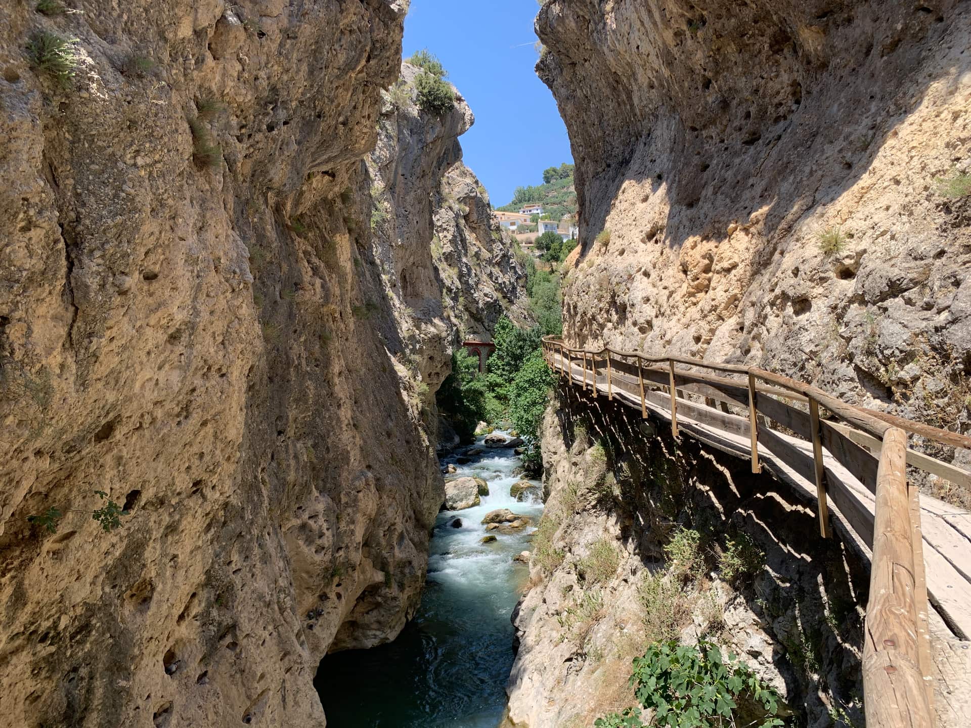 Сендеро-де-ла-Серрада-дель-Ріо-Кастриль (Стежка Пасарелас)