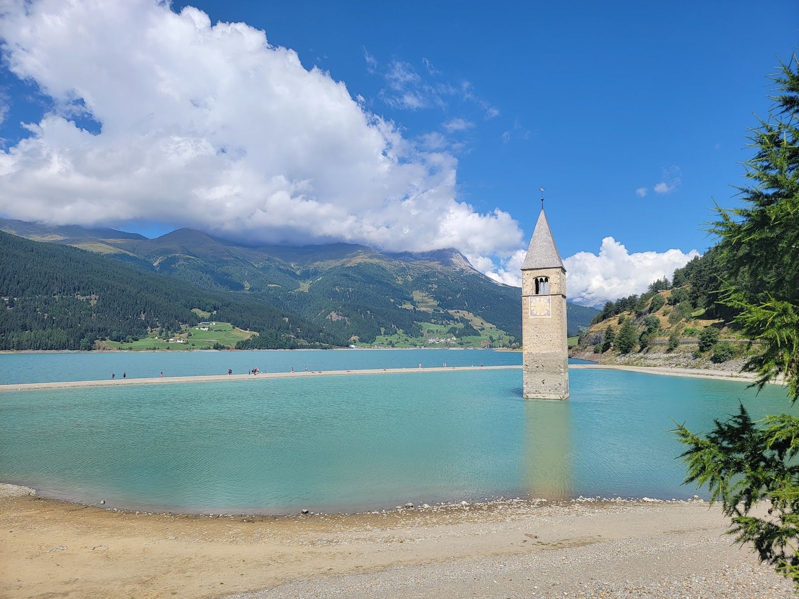 Lake Resia
