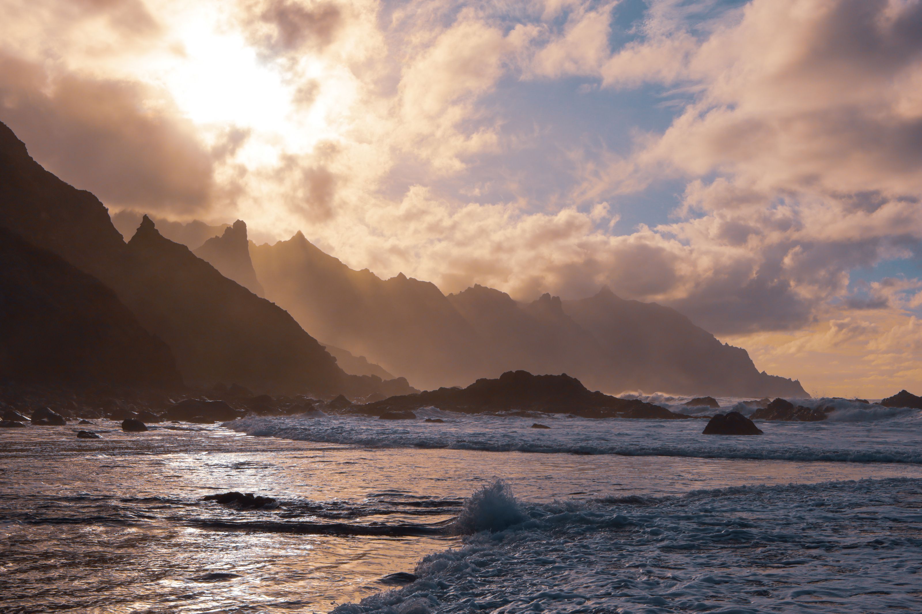 Best time to visit the Canary Islands: season by season