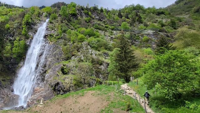 Parcines Waterfall