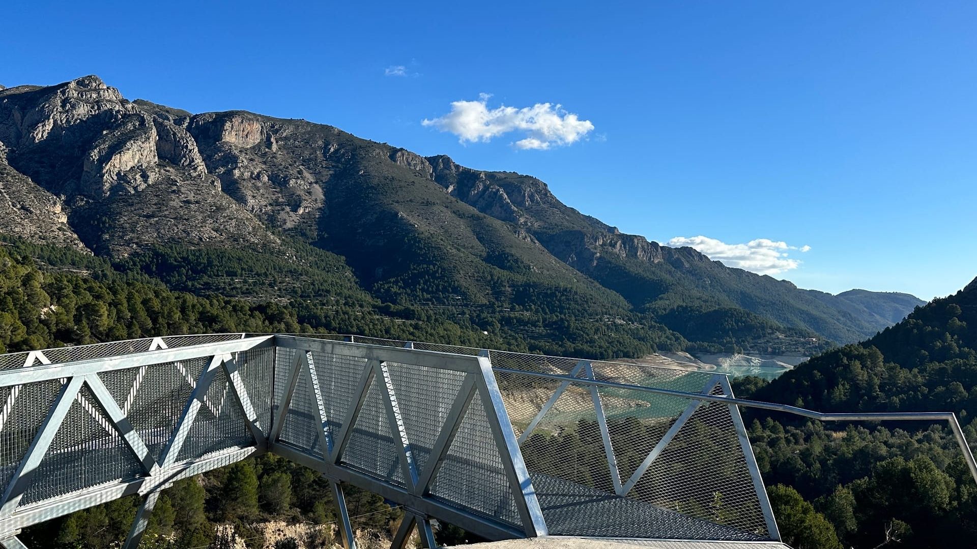 Панорама долини Гвадалест