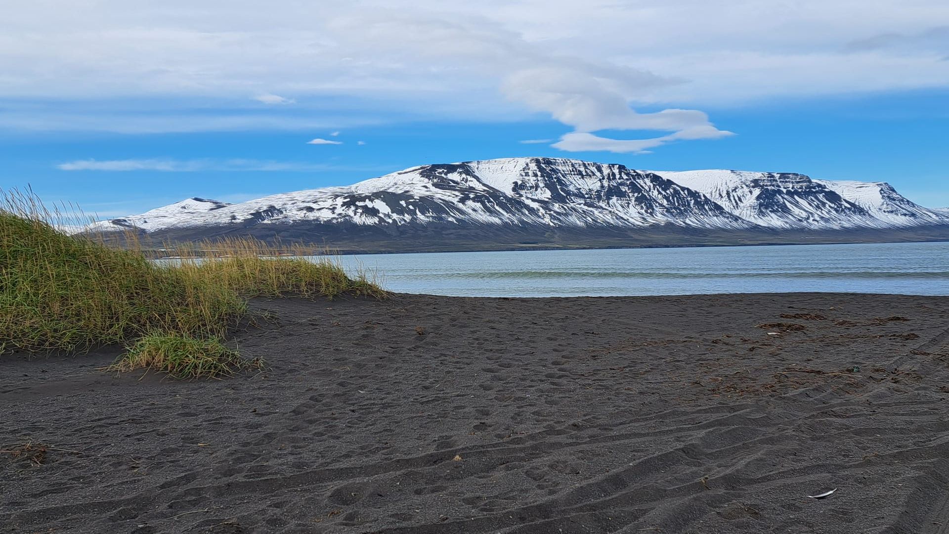 Пляж Боргарсандур