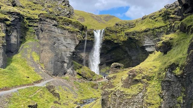 Водоспад Квернуфосс