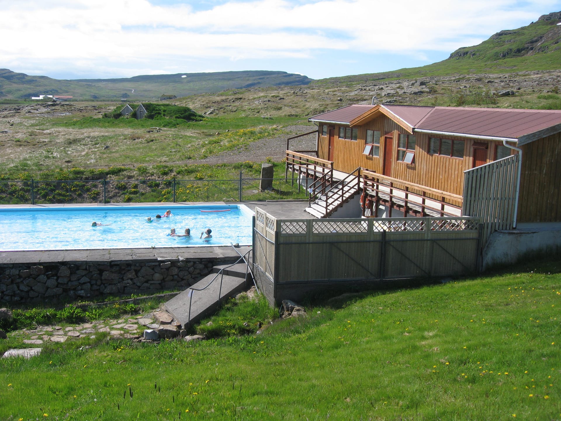 Термальный источник Гвендарлёйг