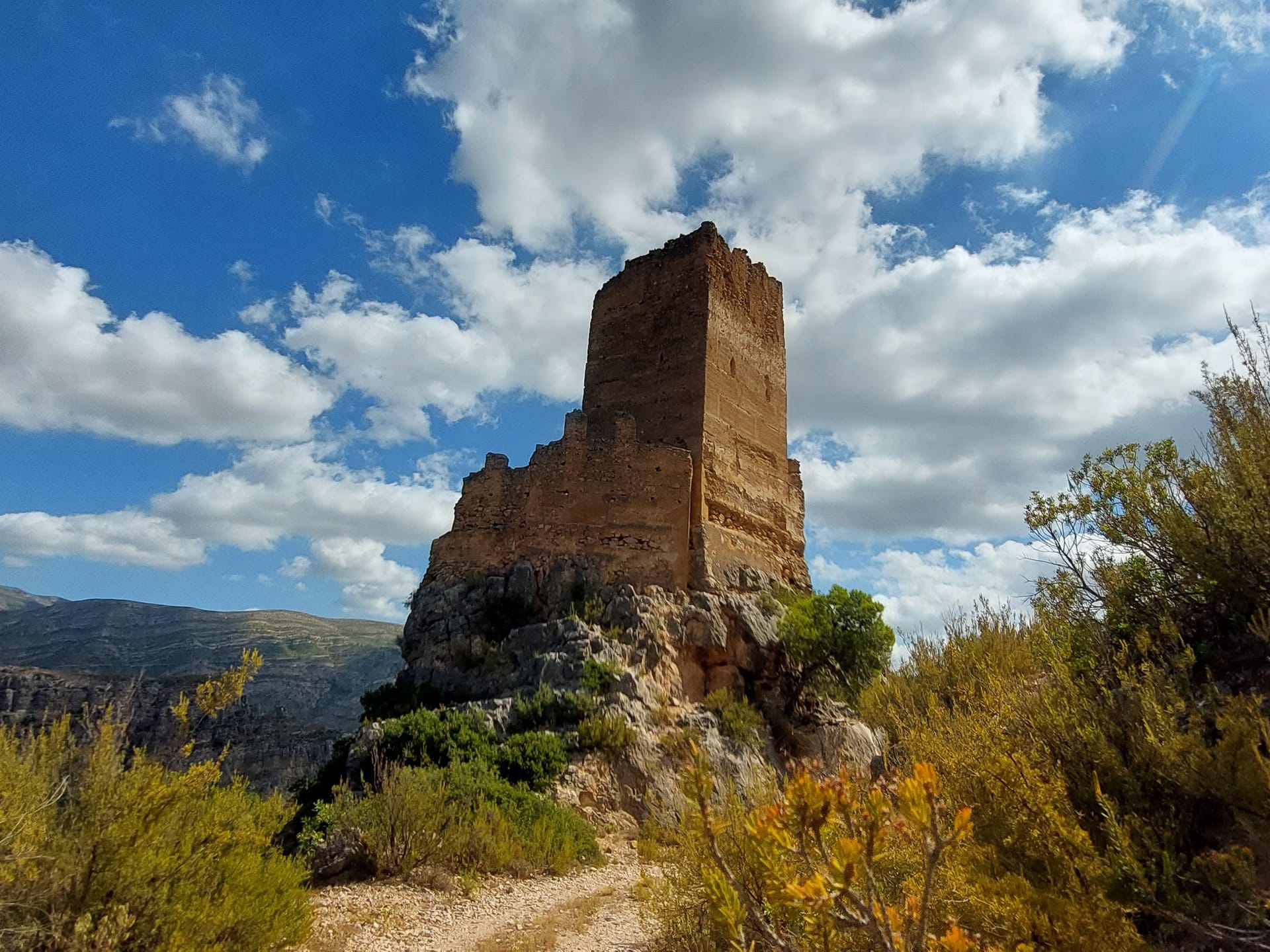 Замок Кавас