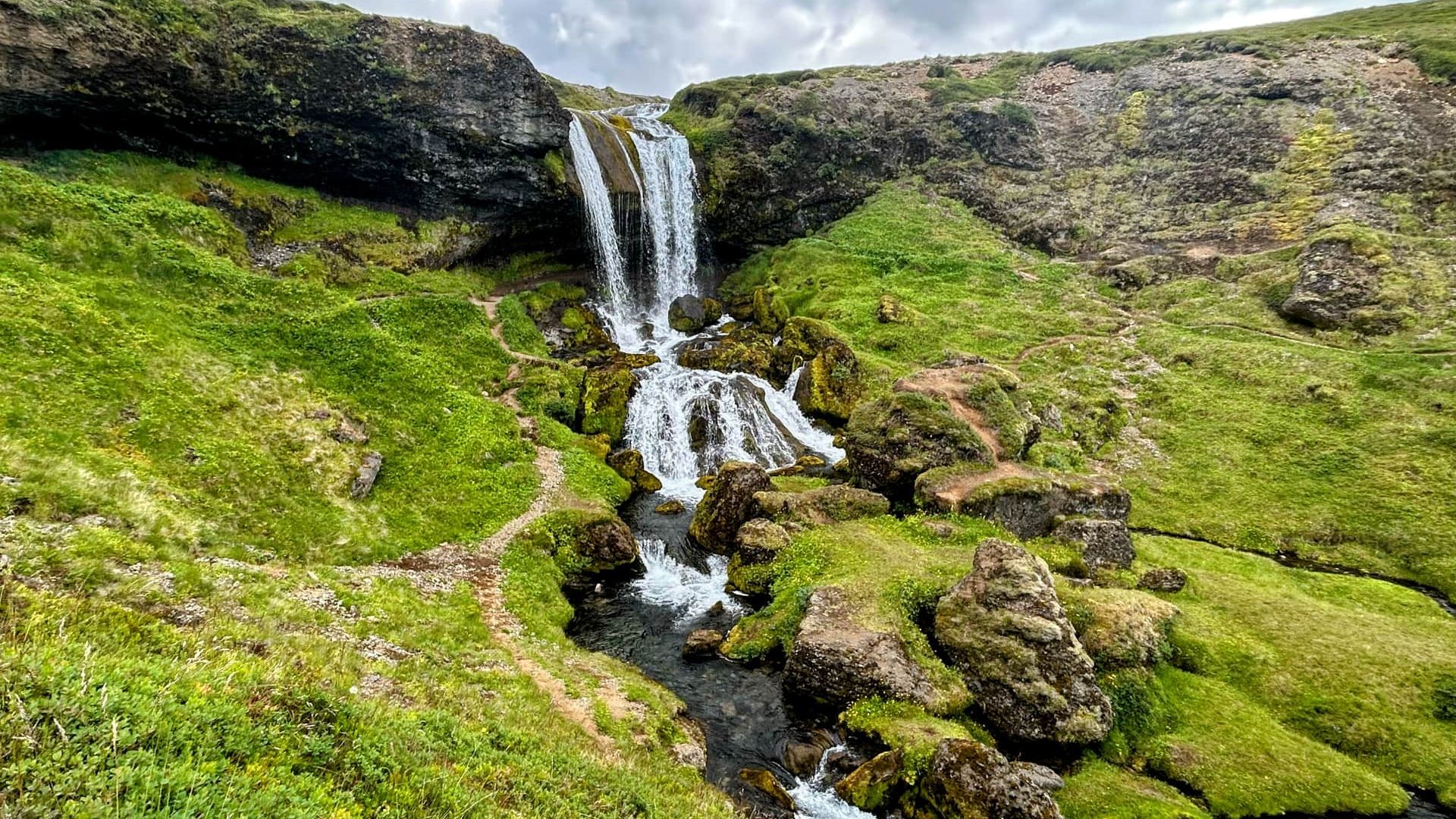Водопад Сельваллафосс