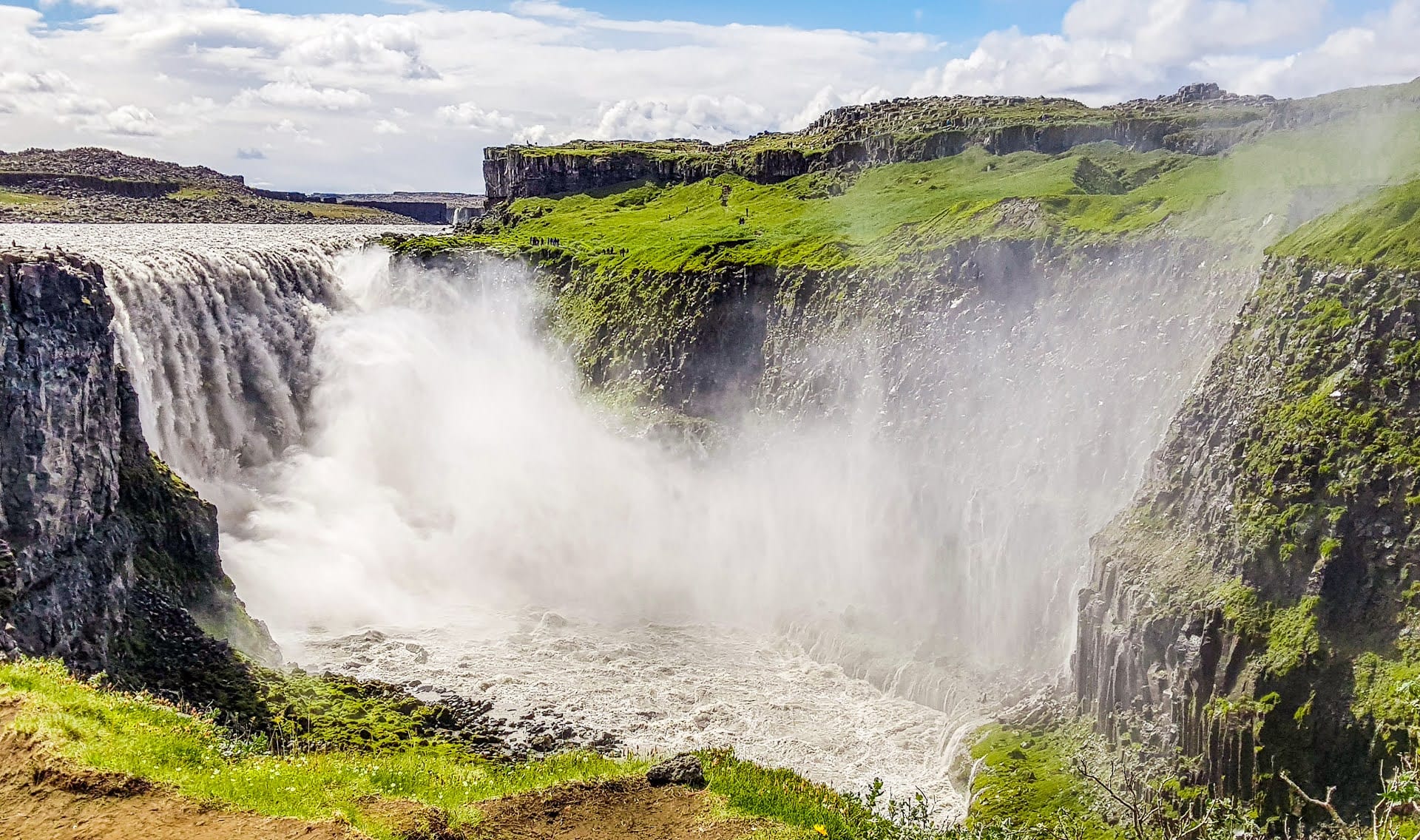 Водопад Деттифосс