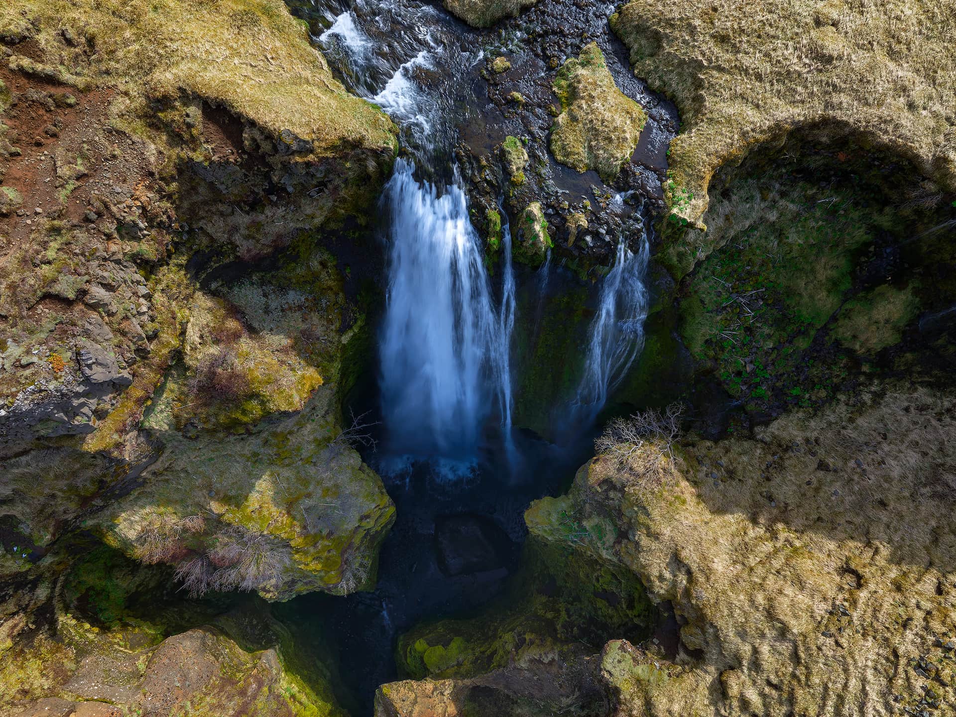 Водопад Глюфрабюи