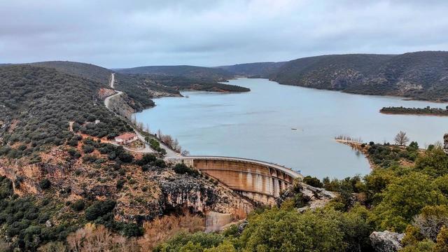 La Tajera Dam Viewpoint
