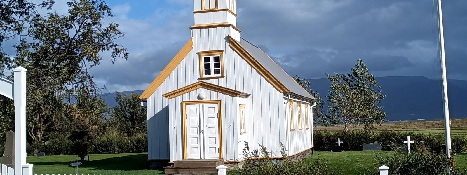 Reynistadarkirkja church
