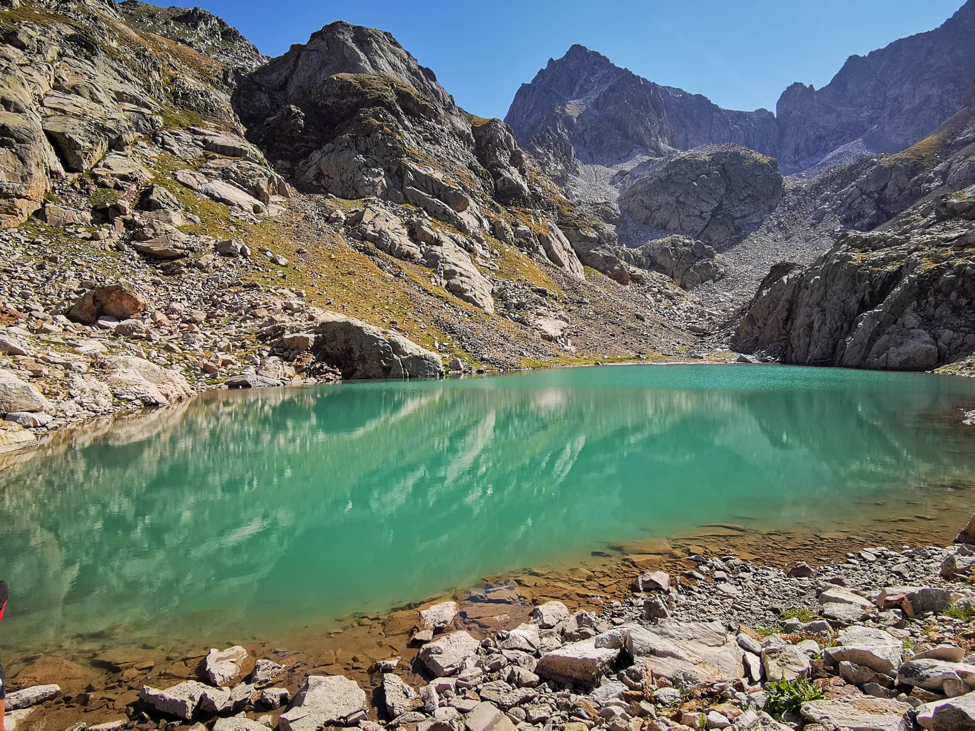 Озеро Челау